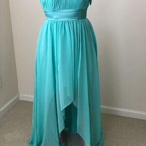 PROM / BRIDESMAIDS Exquisite Tiffany Blue dresses.